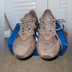 adidas Originals Ozweego sneakers